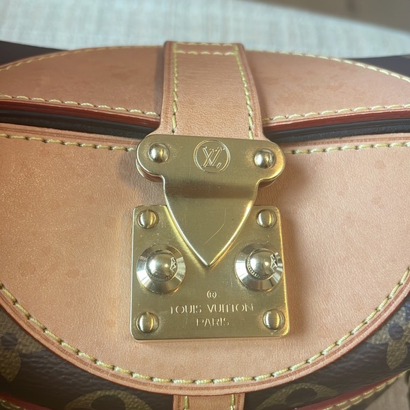 Louis Vuitton duffle bag - Picture 2 of 8
